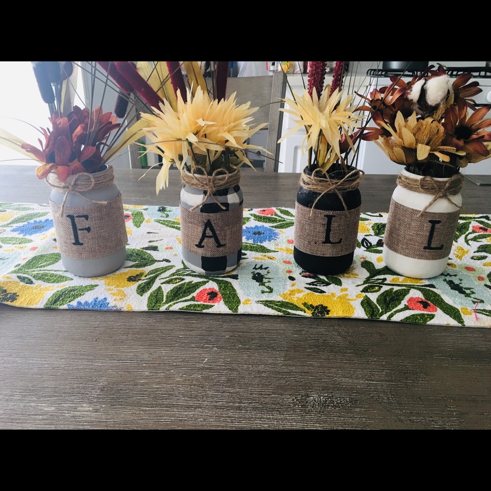 Fall Manson decor